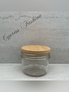 🎉 Kerr 8 oz Glass Mason Jar with Wooden Lid